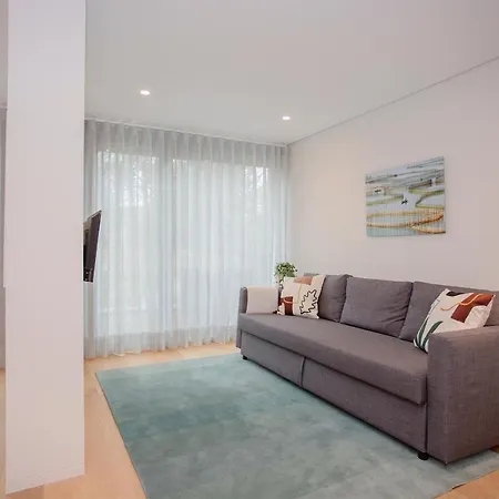Primrose Apartment